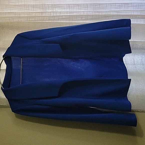 Blazer - Picture 1 of 4